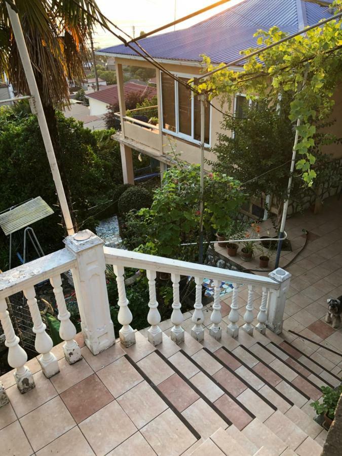 Гостевой Дом "Боцман" На Барцыц-Гудаутская 5 Gagra Esterno foto